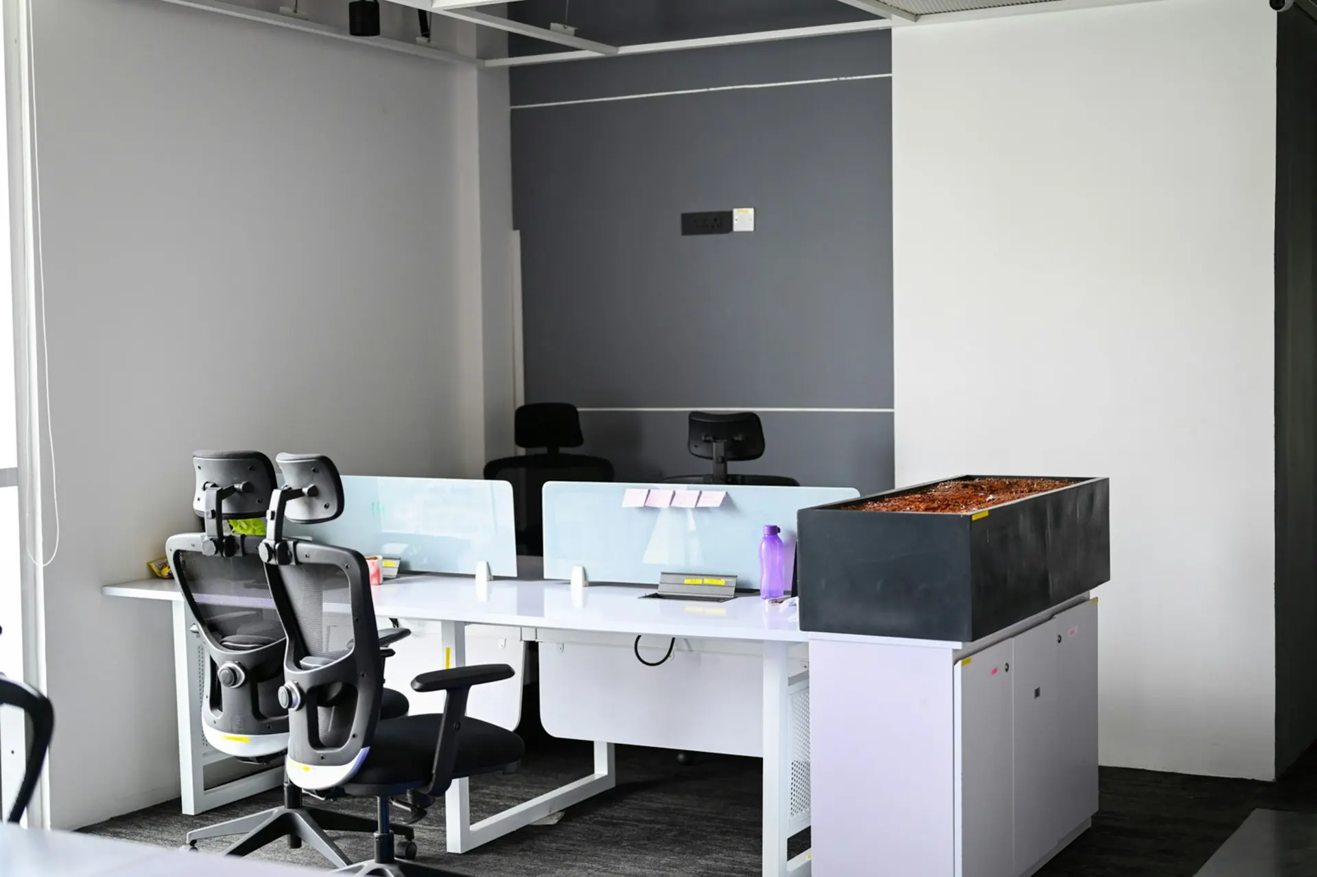 Modern office workstations